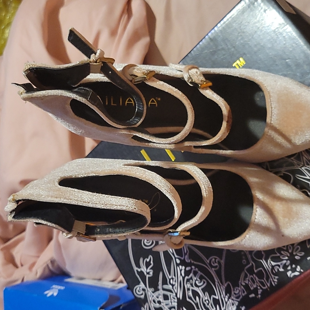 Nude heels